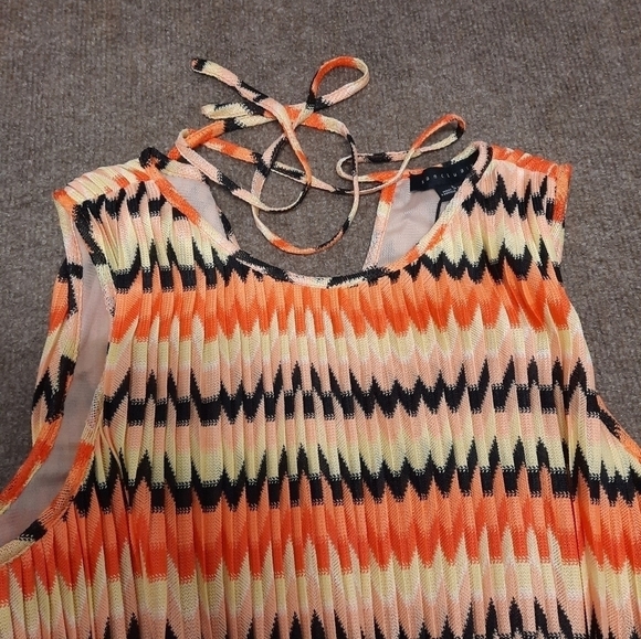 Sanctuary Women's Crochet Mini Dress Orange Yellow Large New with Tags - Picture 4 of 11